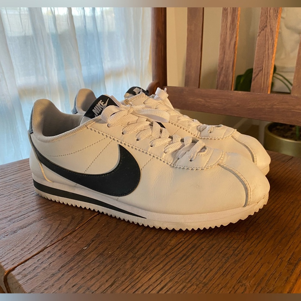 Nike Cortez used